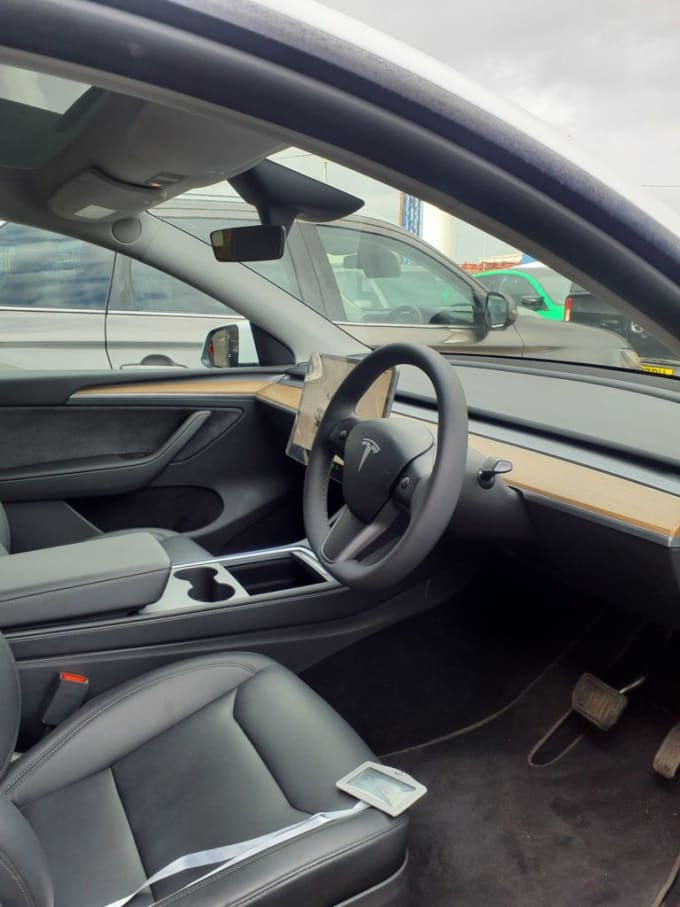 2025 Tesla Model Y