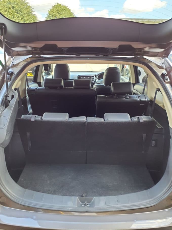 2025 Mitsubishi Outlander