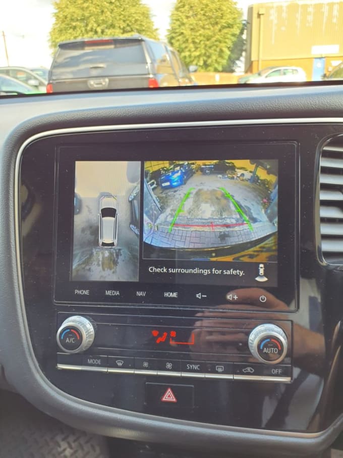 2025 Mitsubishi Outlander