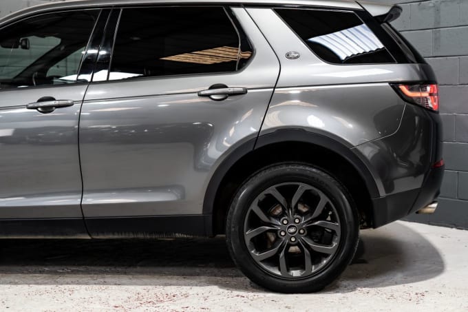 2025 Land Rover Discovery Sport