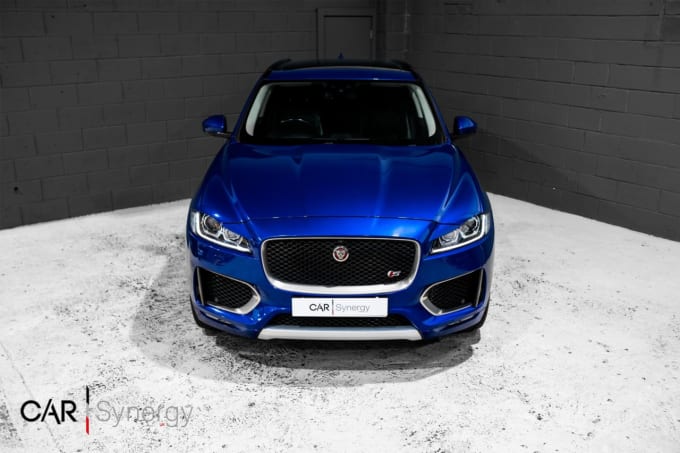 2025 Jaguar F-pace