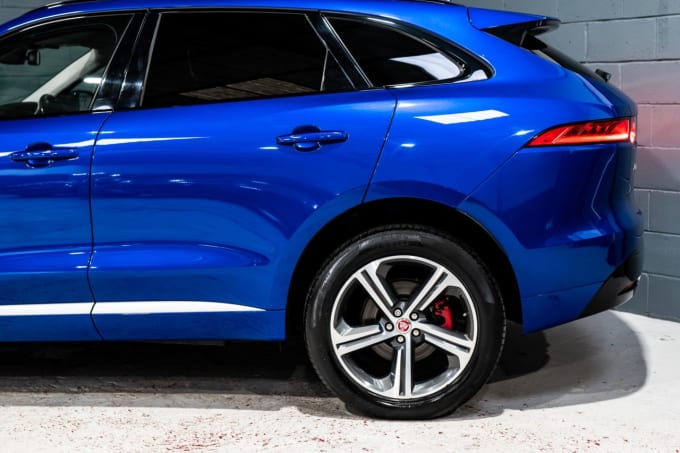 2025 Jaguar F-pace