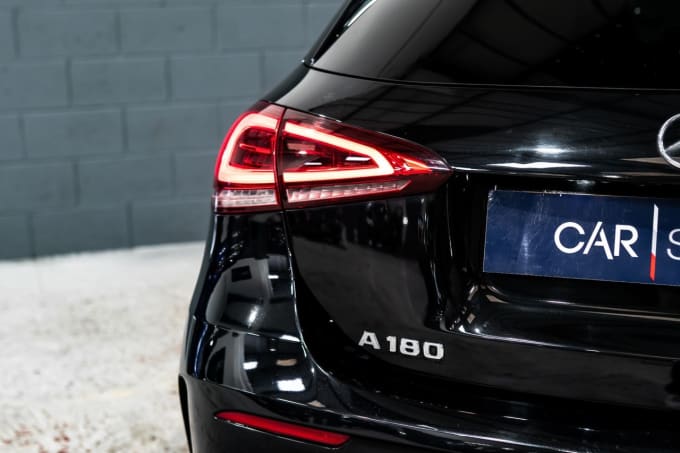 2025 Mercedes-benz A-class