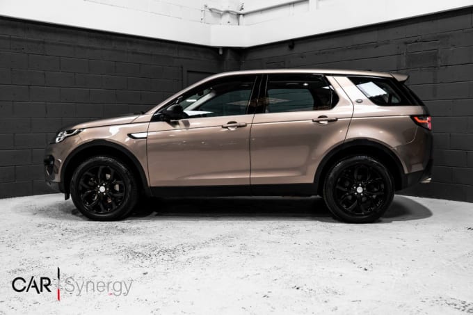 2025 Land Rover Discovery Sport