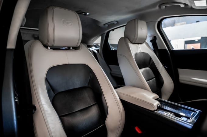 2025 Jaguar Xf