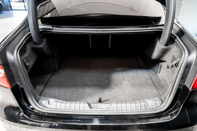 2025 Jaguar Xf
