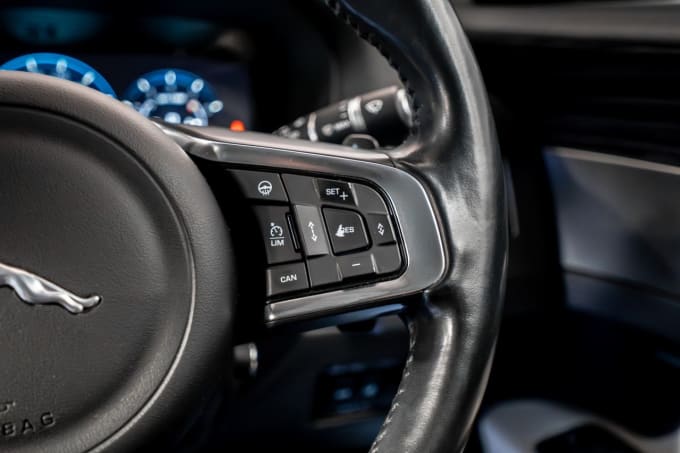 2025 Jaguar Xf