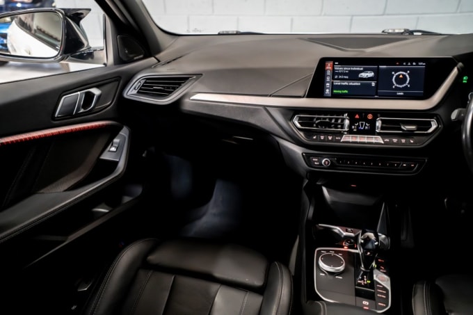 2025 BMW 1 Series