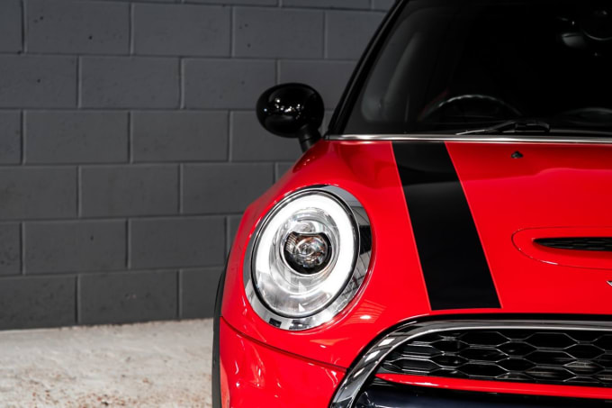 2025 Mini Hatch