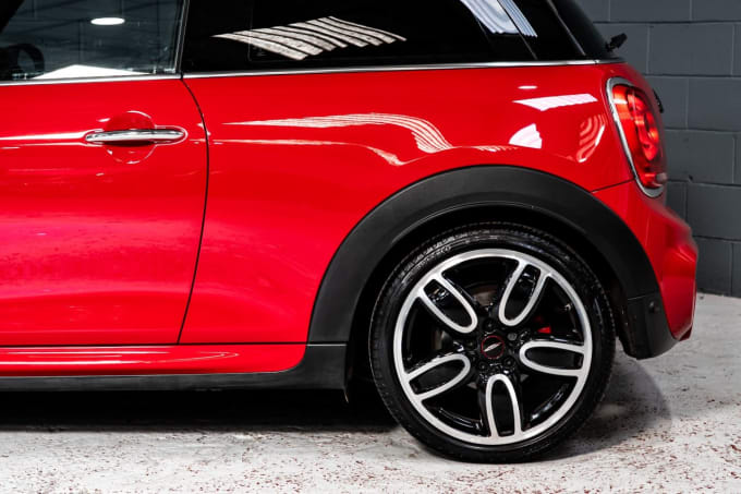 2025 Mini Hatch