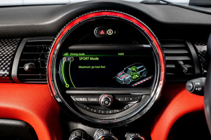 2025 Mini Hatch