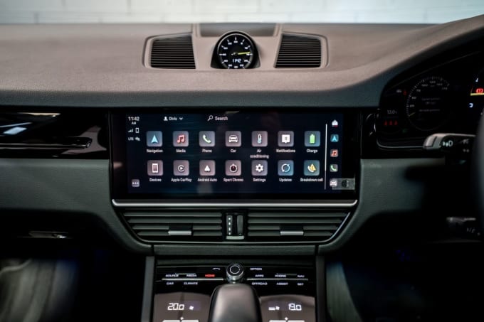 2025 Porsche Cayenne