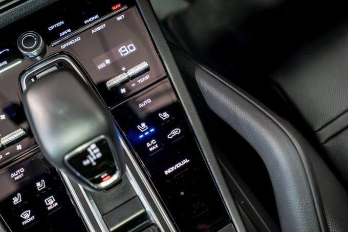 2025 Porsche Cayenne
