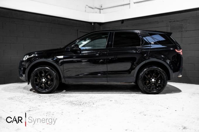 2025 Land Rover Discovery Sport