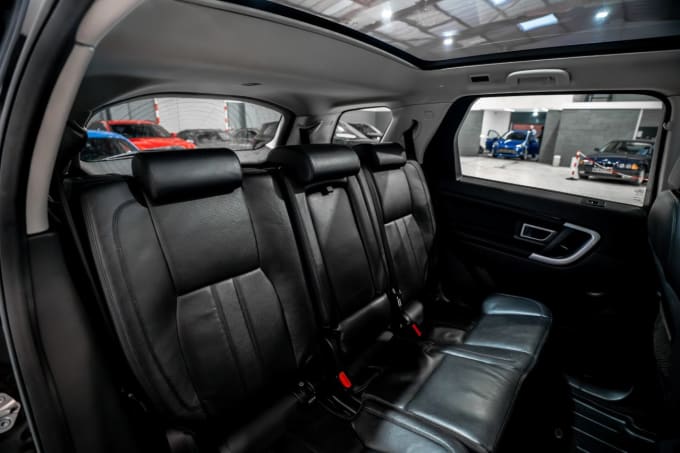 2025 Land Rover Discovery Sport