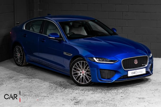 2025 Jaguar Xe