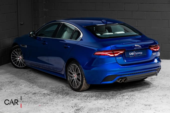 2025 Jaguar Xe