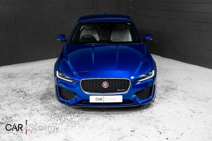 2025 Jaguar Xe