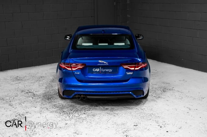 2025 Jaguar Xe