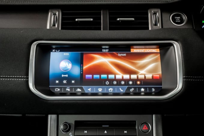 2025 Land Rover Range Rover Evoque