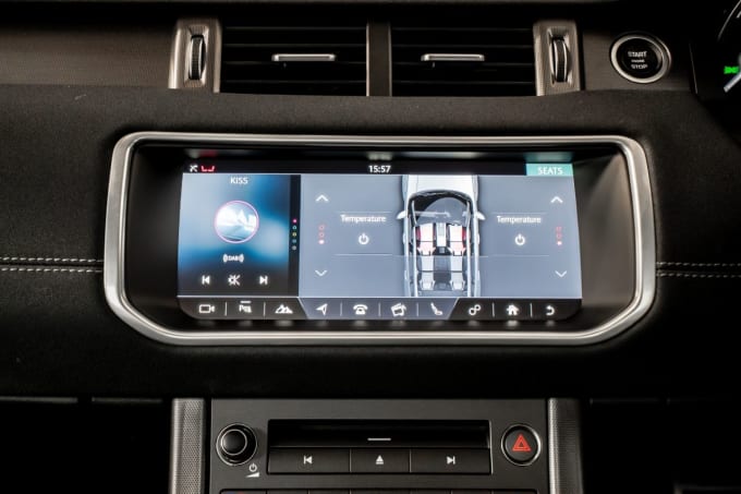 2025 Land Rover Range Rover Evoque