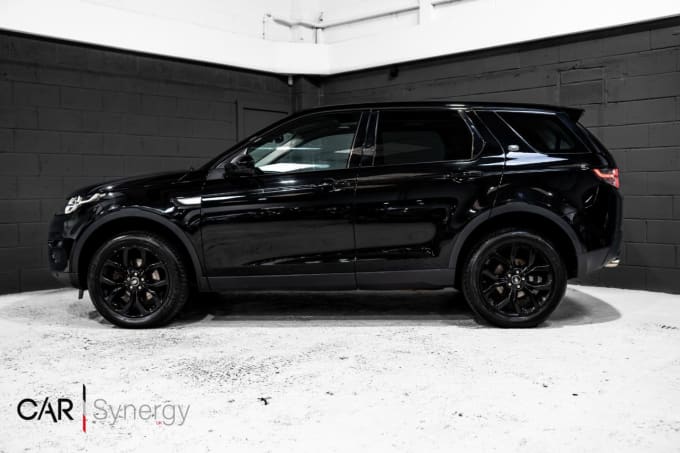 2025 Land Rover Discovery Sport