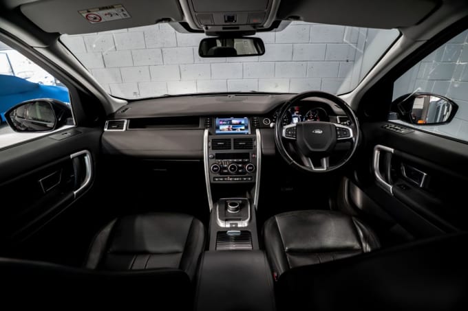 2025 Land Rover Discovery Sport