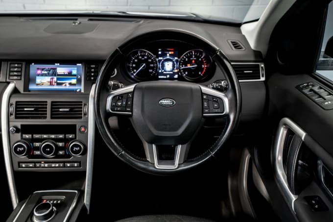 2025 Land Rover Discovery Sport