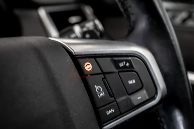 2025 Land Rover Discovery Sport