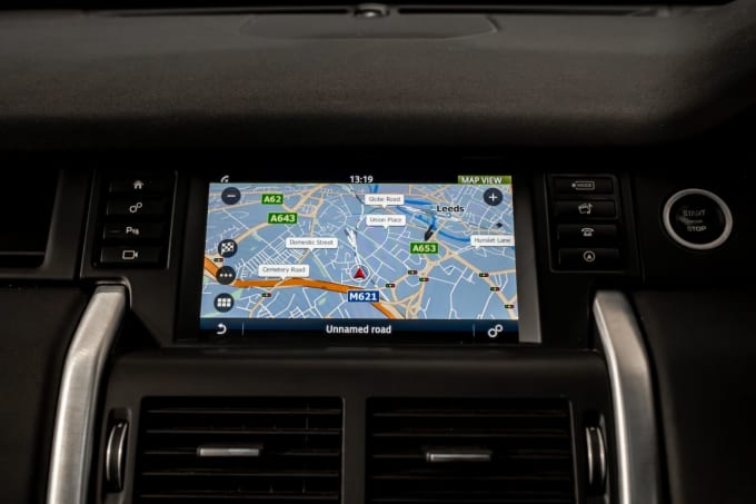 2025 Land Rover Discovery Sport