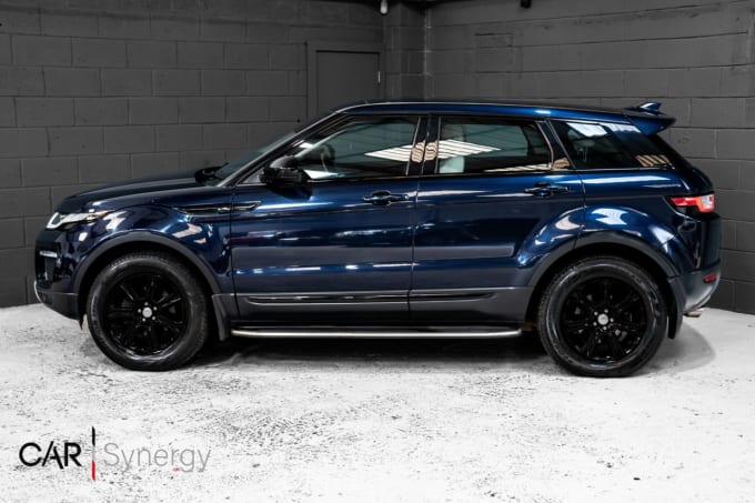 2025 Land Rover Range Rover Evoque