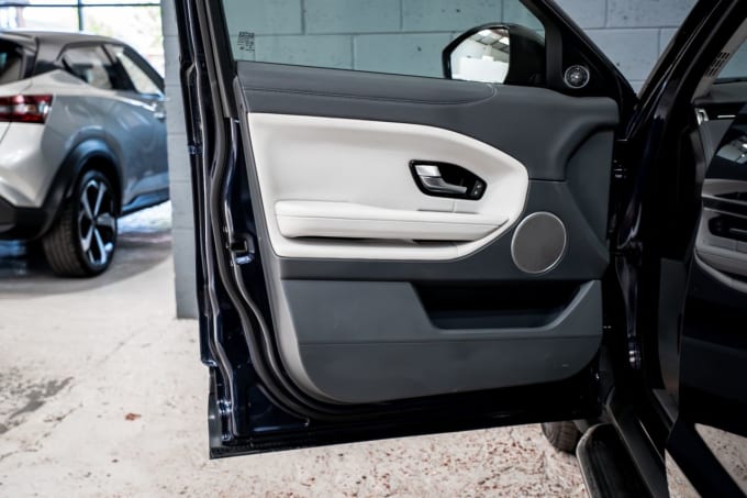 2025 Land Rover Range Rover Evoque