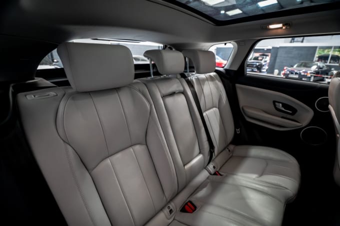2025 Land Rover Range Rover Evoque