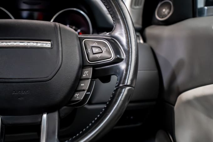 2025 Land Rover Range Rover Evoque