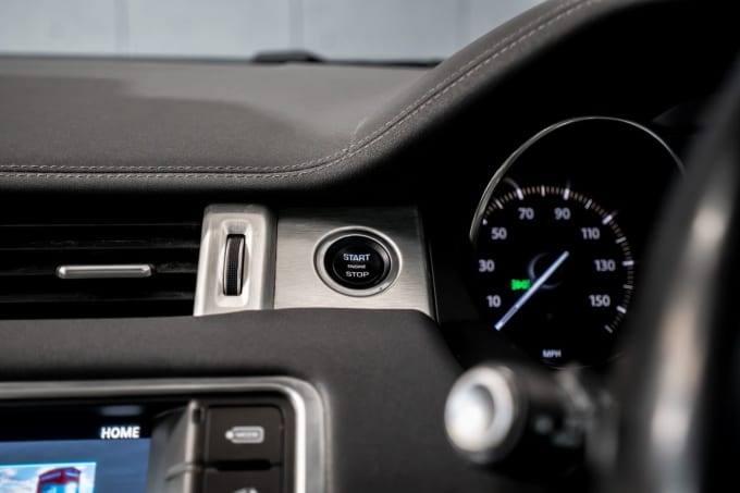 2025 Land Rover Range Rover Evoque