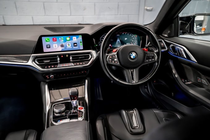 2025 BMW M4