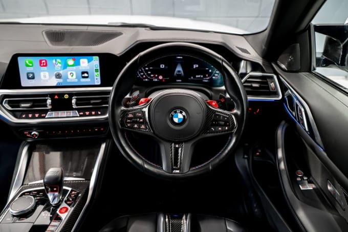 2025 BMW M4