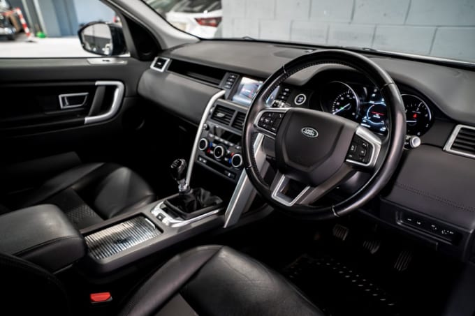 2025 Land Rover Discovery Sport