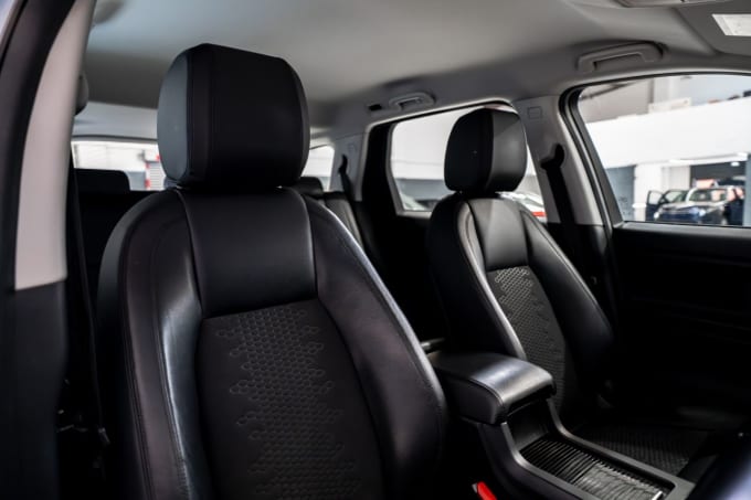 2025 Land Rover Discovery Sport