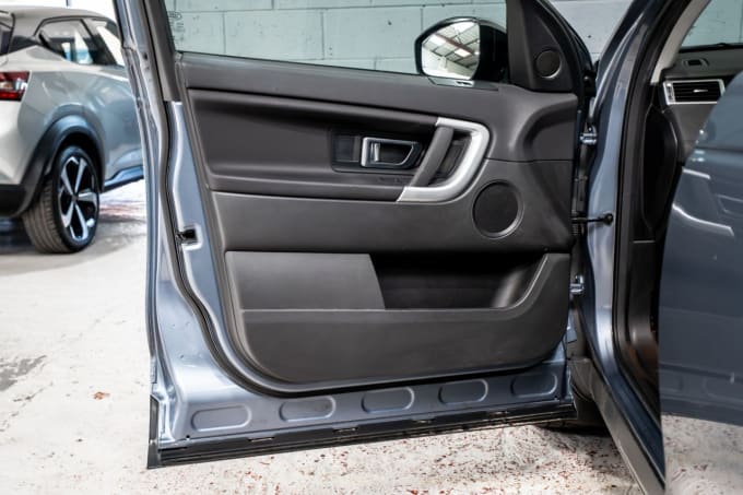2025 Land Rover Discovery Sport