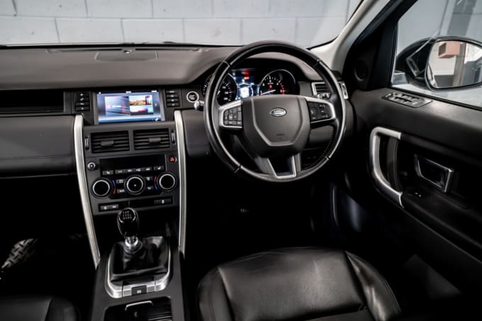 2025 Land Rover Discovery Sport