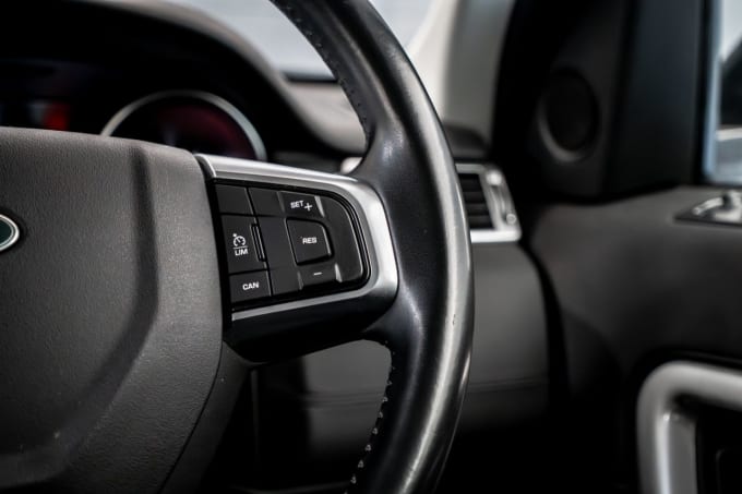 2025 Land Rover Discovery Sport