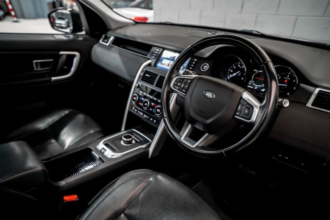 2025 Land Rover Discovery Sport