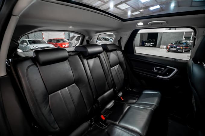 2025 Land Rover Discovery Sport