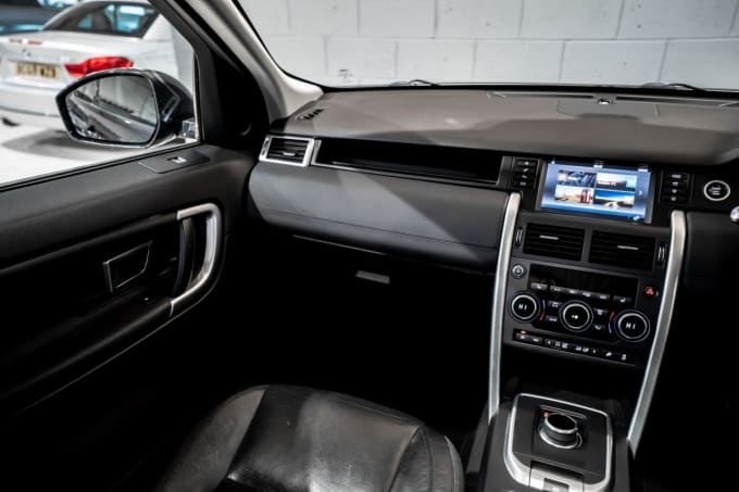 2025 Land Rover Discovery Sport