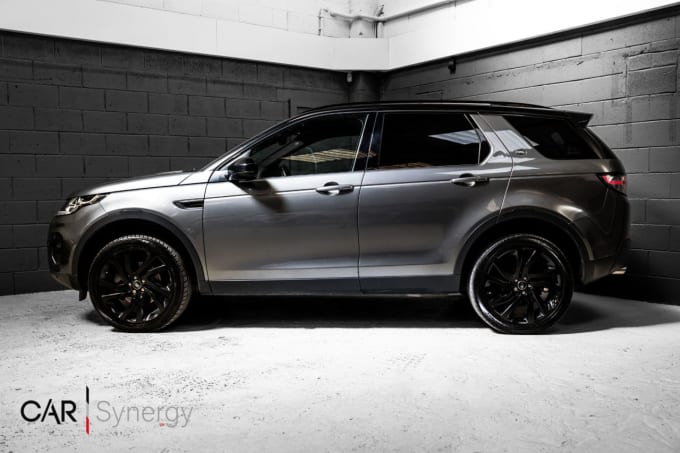 2025 Land Rover Discovery Sport