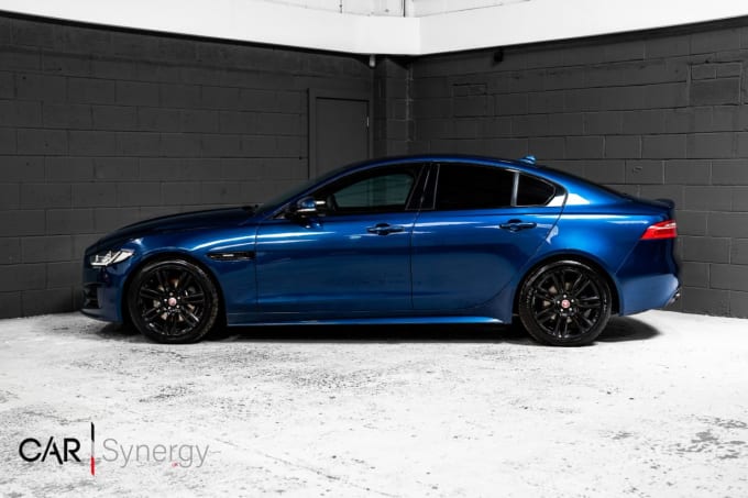 2025 Jaguar Xe