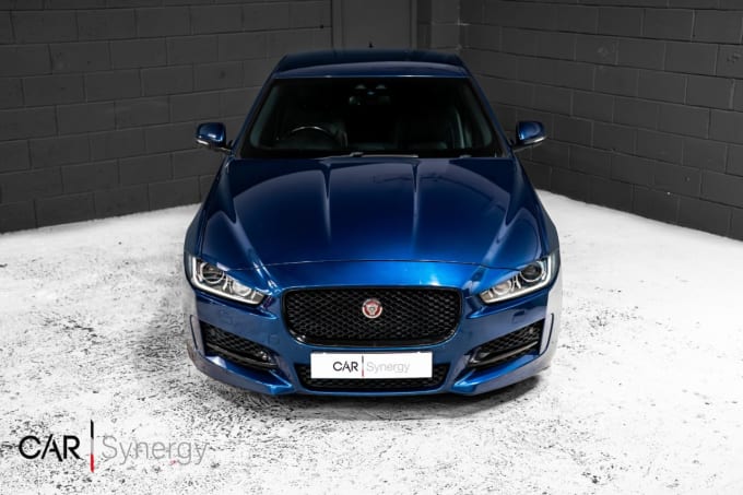 2025 Jaguar Xe