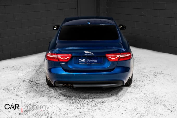 2025 Jaguar Xe