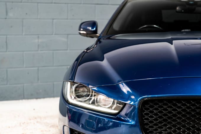 2025 Jaguar Xe